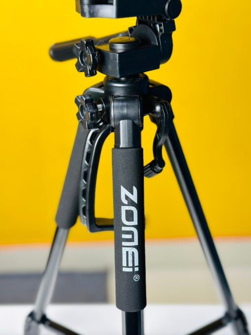 Zomei T120 Mobile & DSLR Tripod - Professional Series (Without Mobile Holder) - Image 4